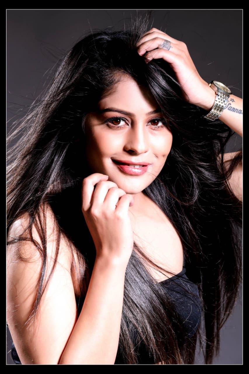 Elite Pune Escort
